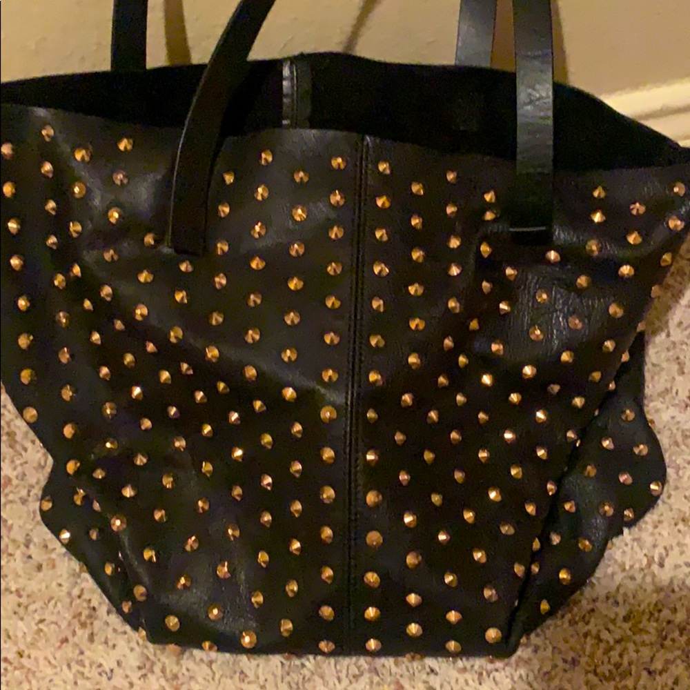 tote
